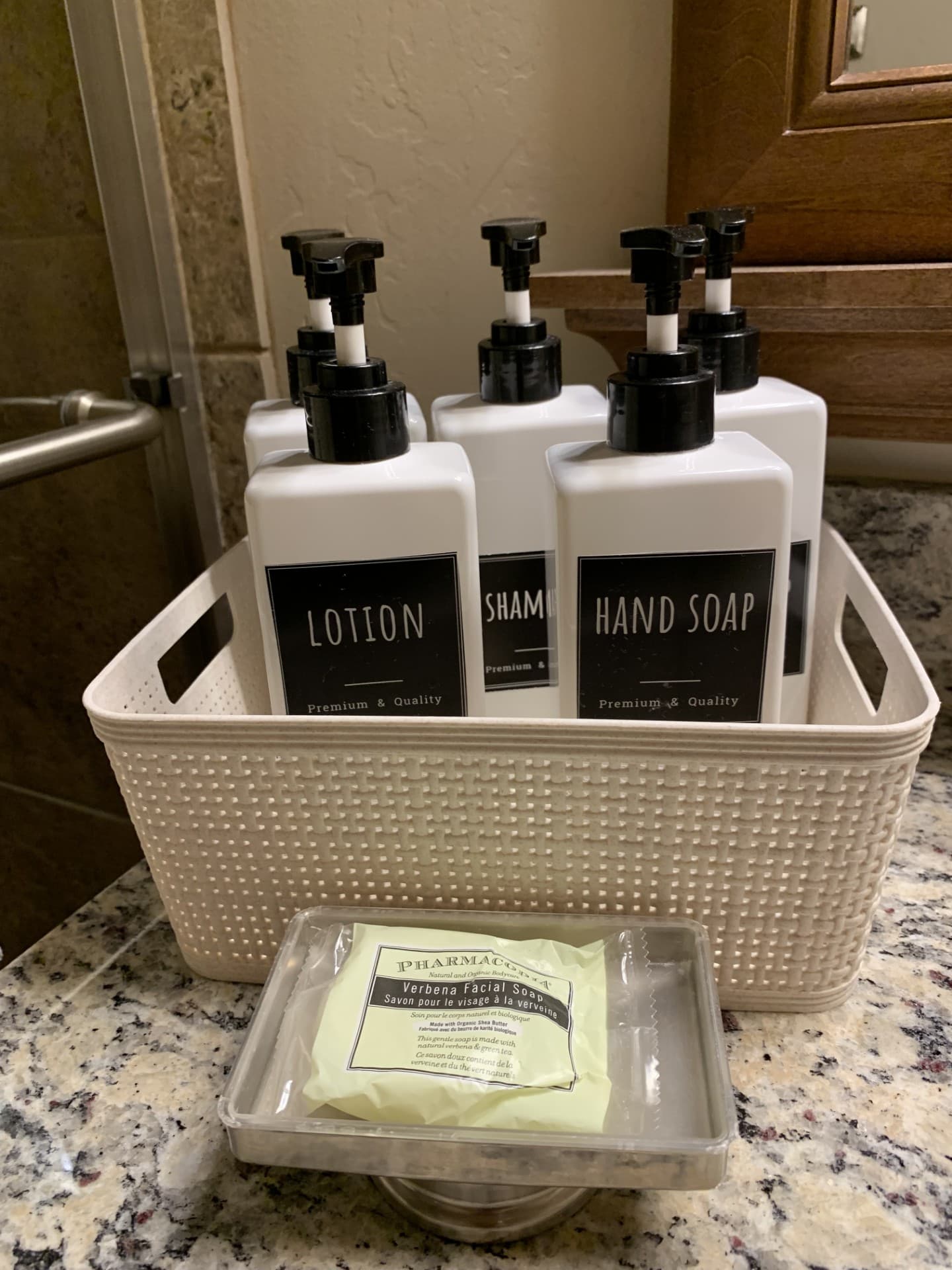 Pharmacopia bath products,