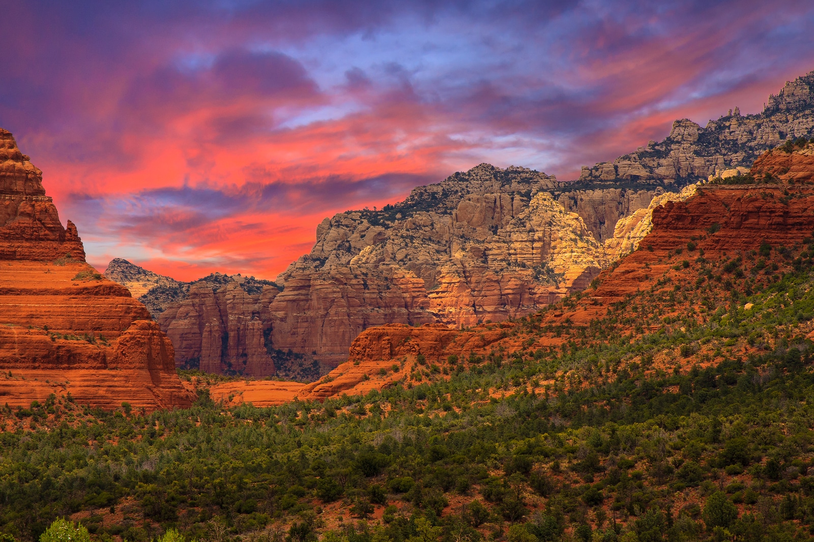 Bigstock Sedona Arizona Sunrise 104709389 