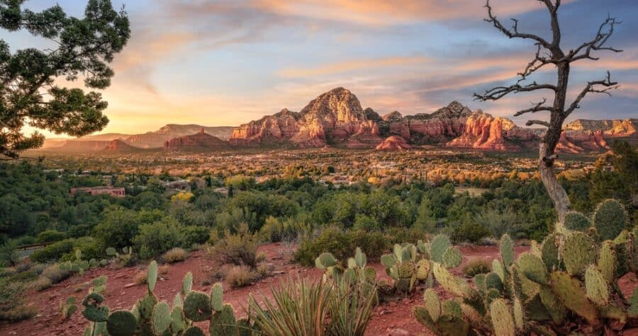 National Parks Near Sedona and the red rock landscape near our Sedona Bed and Breakfast